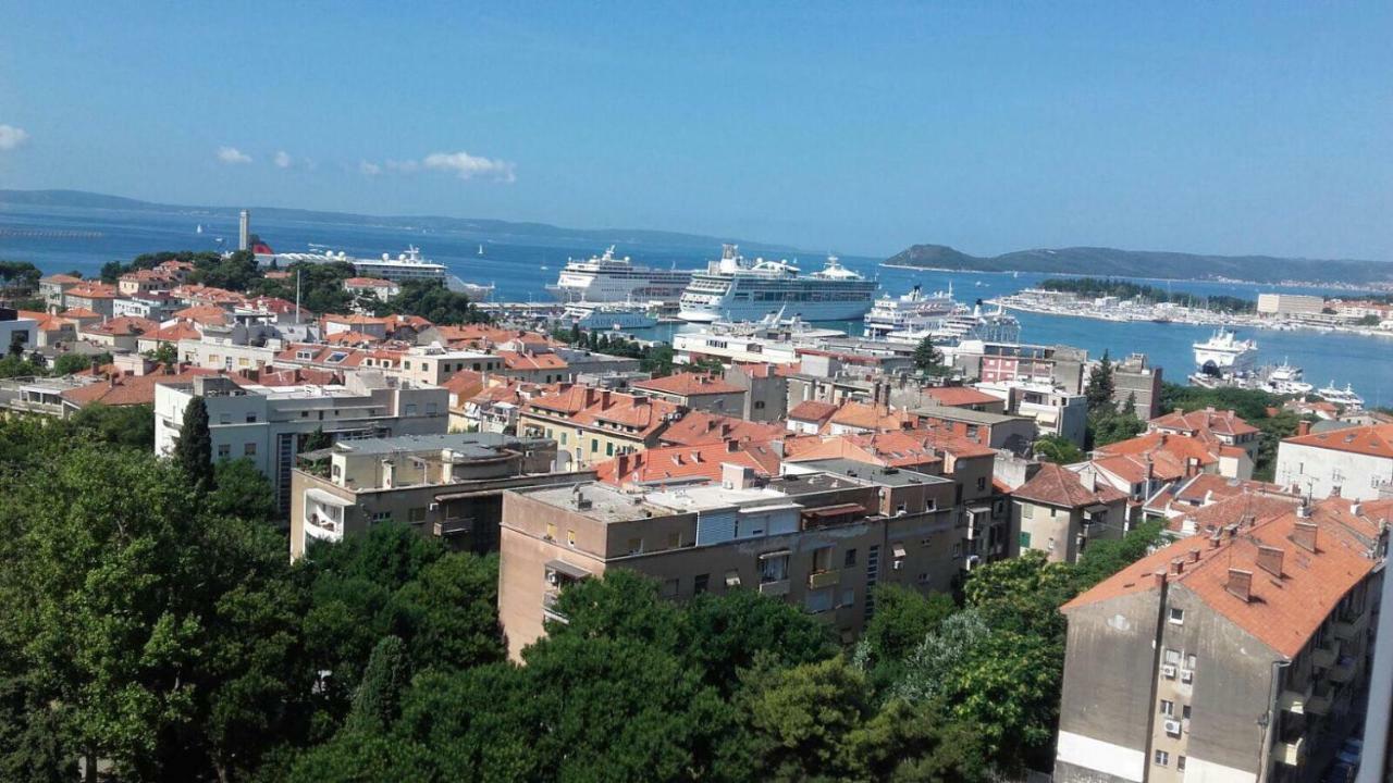 Sweet With Beautifull View Apartment Split